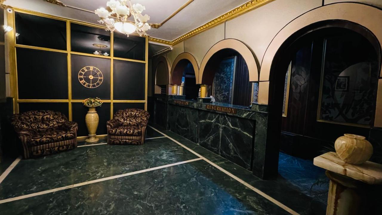 Hotel International Srinagar Экстерьер фото