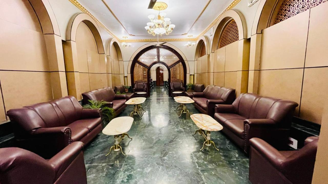 Hotel International Srinagar Экстерьер фото