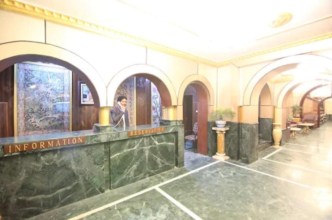 Hotel International Srinagar Экстерьер фото