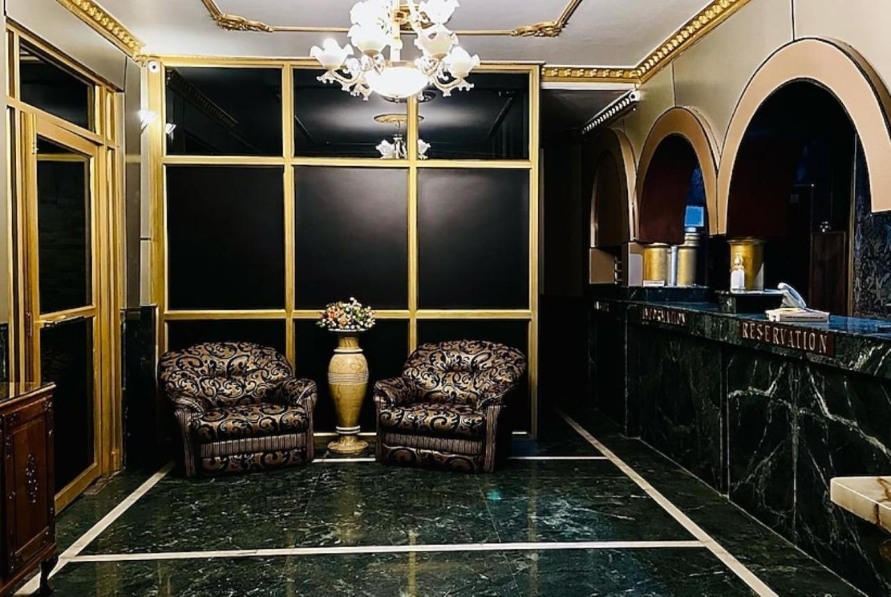 Hotel International Srinagar Экстерьер фото