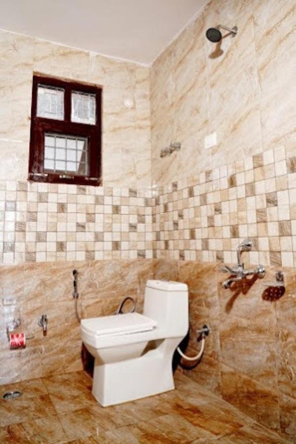 Hotel International Srinagar Экстерьер фото