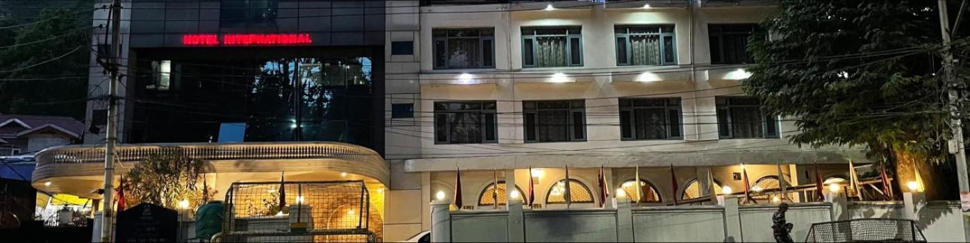 Hotel International Srinagar Экстерьер фото
